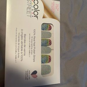 BRAND NEW Color Street Eggs-stravaganza